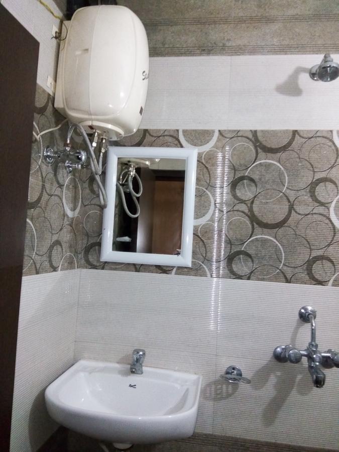 Oyo 3512 Hotel Crystal Residency Джамшедпур Екстериор снимка
